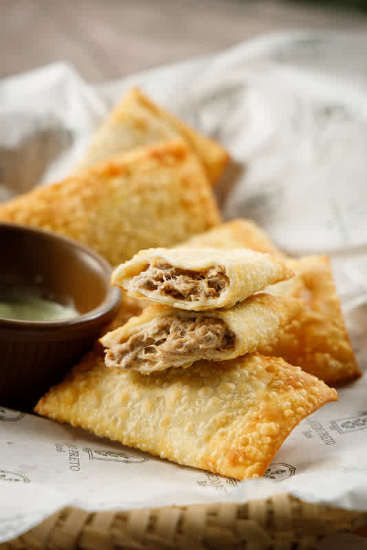 Pastel de Carne de Sol na Nata